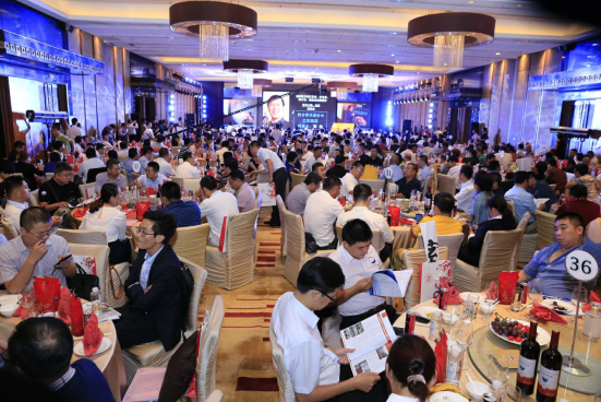 2016中秋月•龍江情” 北京黑龍江企業(yè)商會(huì)聯(lián)誼晚會(huì) 2016中秋月•龍江情” 北京黑龍江企業(yè)商會(huì)聯(lián)誼晚會(huì)